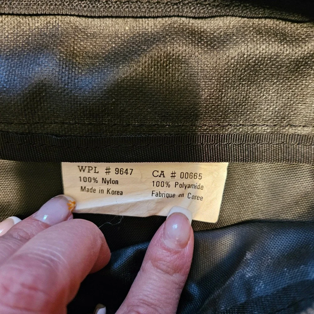 Eddie Bauer Black Nylon Messenger Bag Laptop Case Commuter Shoulder Bag Vintage